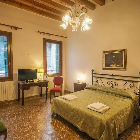 Ca'salvador Bed & Breakfast *